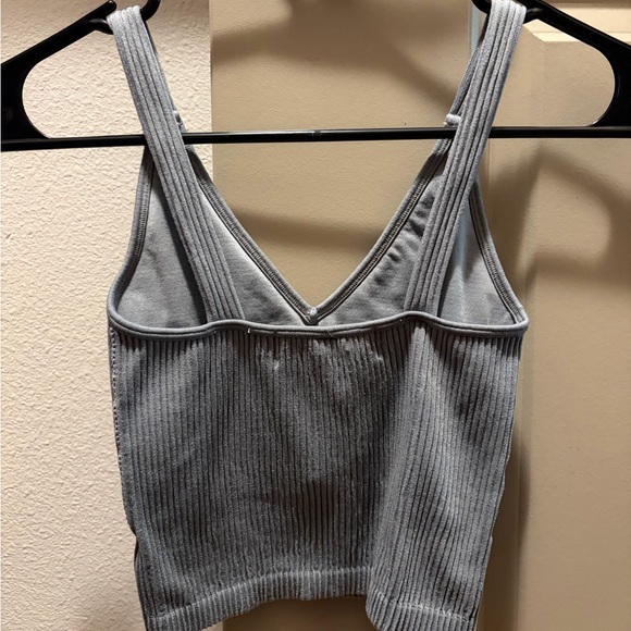 Cropped Tank - Picture 2 of 2